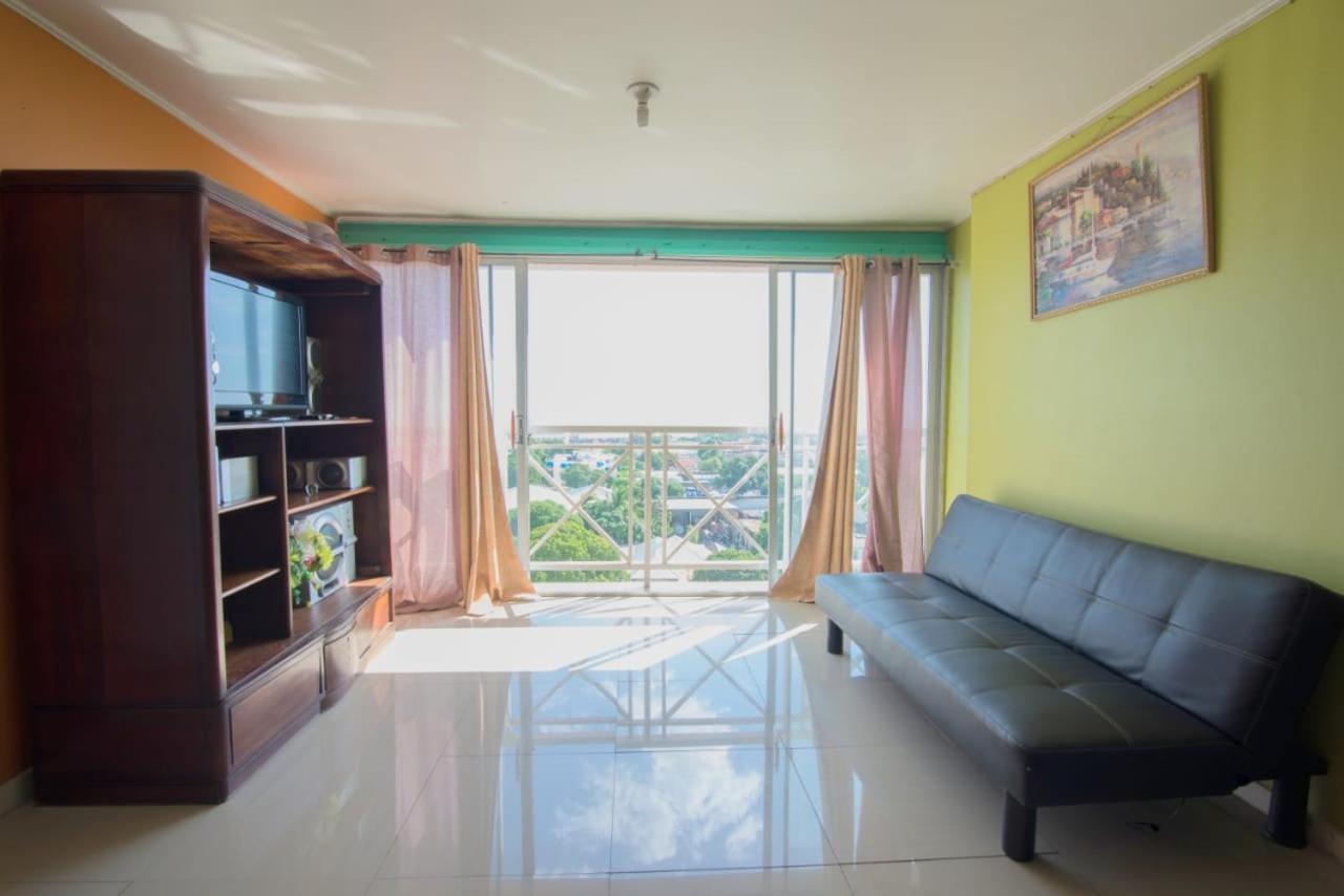 Bella Vista New Kingston Appartement Buitenkant foto