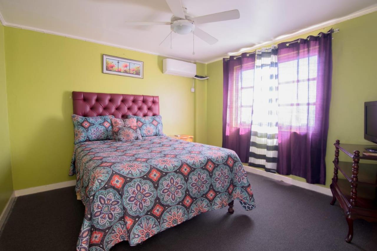Bella Vista New Kingston Appartement Buitenkant foto